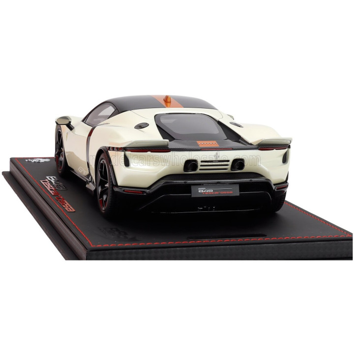 BBR MODELS FERRARI 849 TESTAROSSA 2025 - CON VETRINA - WITH SHOWCASE - BIANCO ITALIA - WHITE YELLOW AMBRA 1/18