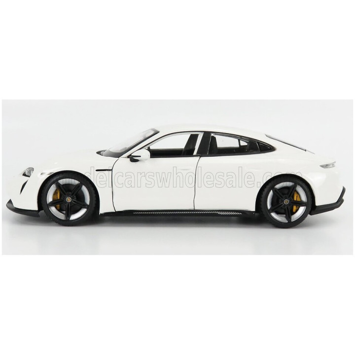 BURAGO PORSCHE TAYCAN 2019 - CARRARA WHITE 1/24