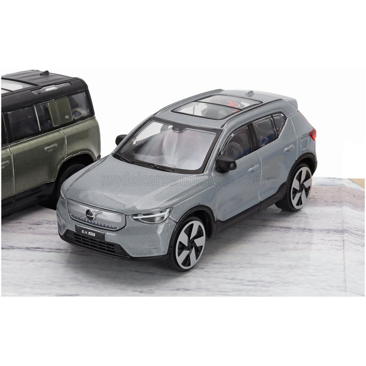BURAGO TOYOTA SET 3X RAV 4 - LAND ROVER NEW DEFENDER 110 - VOLVO EX90 2024 - RED GREY SILVER 1/43