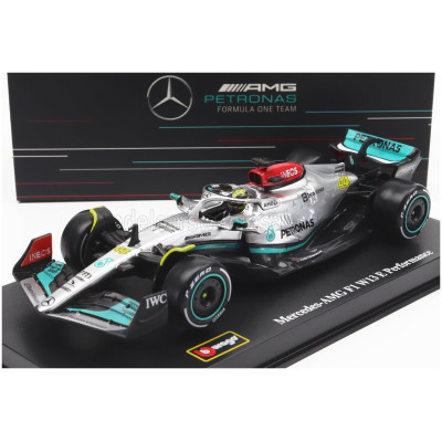 BURAGO MERCEDES GP F1 W13E TEAM MERCEDES-AMG PETRONAS F1 N 44 SEASON 2022 LEWIS HAMILTON - WITH DRIVER WITH SHOWCASE - SILVER