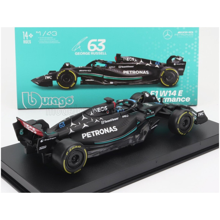 BURAGO MERCEDES GP F1 W14 TEAM MERCEDES-AMG PETRONAS FORMULA ONE N 63 SEASON 2023 GEORGE RUSSELL - CON PILOTA E VETRINA - WITH