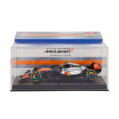 BURAGO McLAREN F1 MCL39 TEAM MCLAREN N 4 WORLD CHAMPION WINNER SILVERSTONE BRITISH GP 2025 LANDO NORRIS - WITH PILOT AND