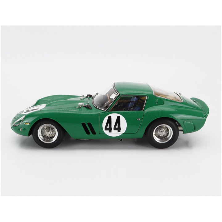 CMC FERRARI 250 GTO ch.4491 RHD COUPE N 44 2nd BRITISH GP SILVERSTONE 1963 DAVID PIPER - GREEN 1/18