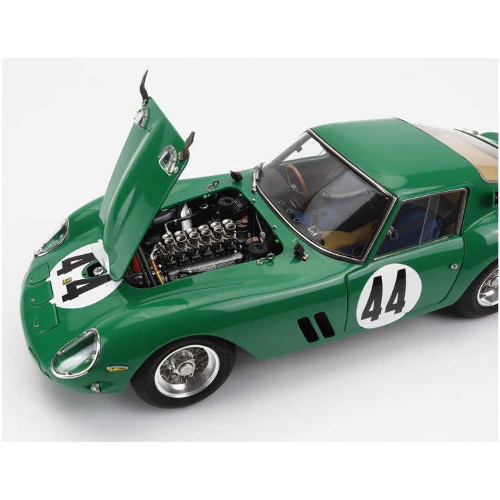 CMC FERRARI 250 GTO ch.4491 RHD COUPE N 44 2nd BRITISH GP SILVERSTONE 1963 DAVID PIPER - GREEN 1/18