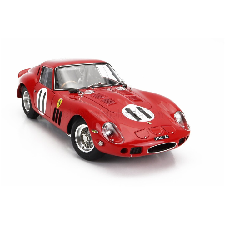 CMC FERRARI 250 GTO ch.3647 RHD COUPE N 11 2nd 1000km MONTLHERY 1962 JOHN SURTEES - MIKE PARKES - RED 1/18