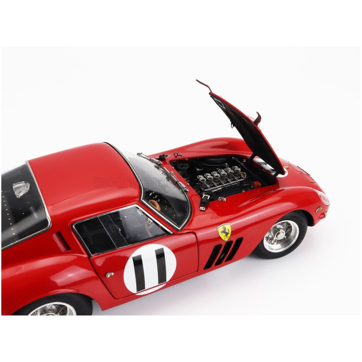 CMC FERRARI 250 GTO ch.3647 RHD COUPE N 11 2nd 1000km MONTLHERY 1962 JOHN SURTEES - MIKE PARKES - RED 1/18