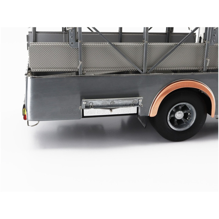 CMC FIAT 642RN2 TRUCK BARTOLETTI F1 FERRARI CAR TRANSPORTER 1957 - CLEAR FINISH GREY 1/18