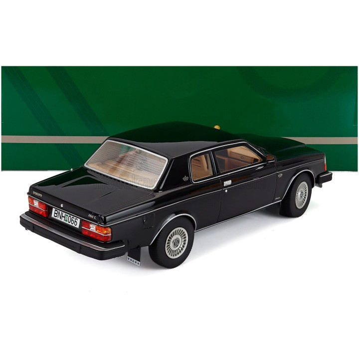 CULT SCALE MODELS VOLVO 262C BERTONE 1981 - BLACK 1/18
