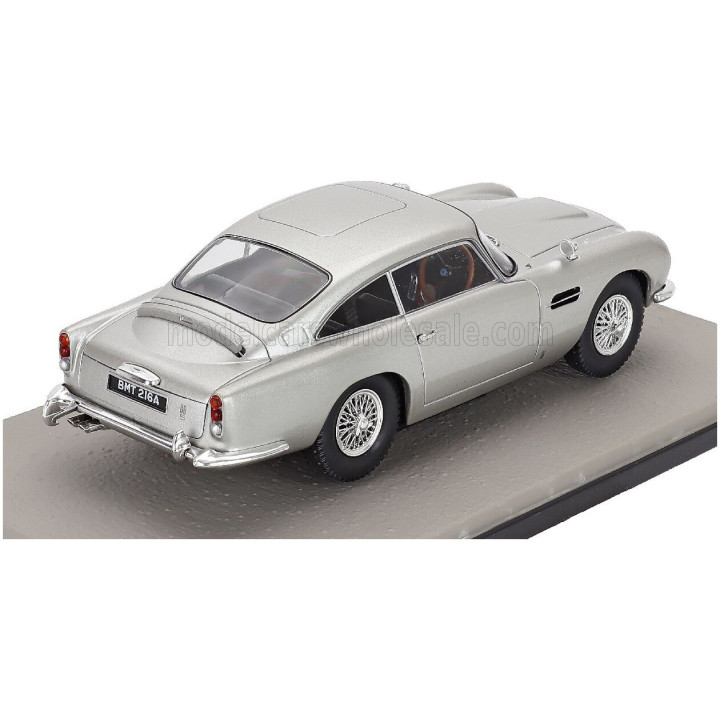 EDICOLA ASTON MARTIN DB5 1965 - 007 JAMES BOND - GOLDFINGER - CON VETRINA - WITH SHOWCASE - SILVER 1/24
