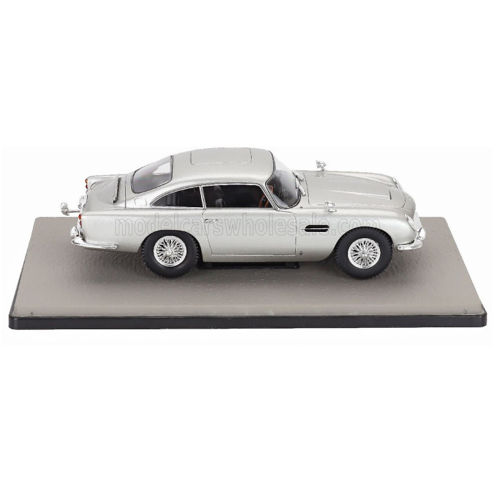 EDICOLA ASTON MARTIN DB5 1965 - 007 JAMES BOND - GOLDFINGER - CON VETRINA - WITH SHOWCASE - SILVER 1/24