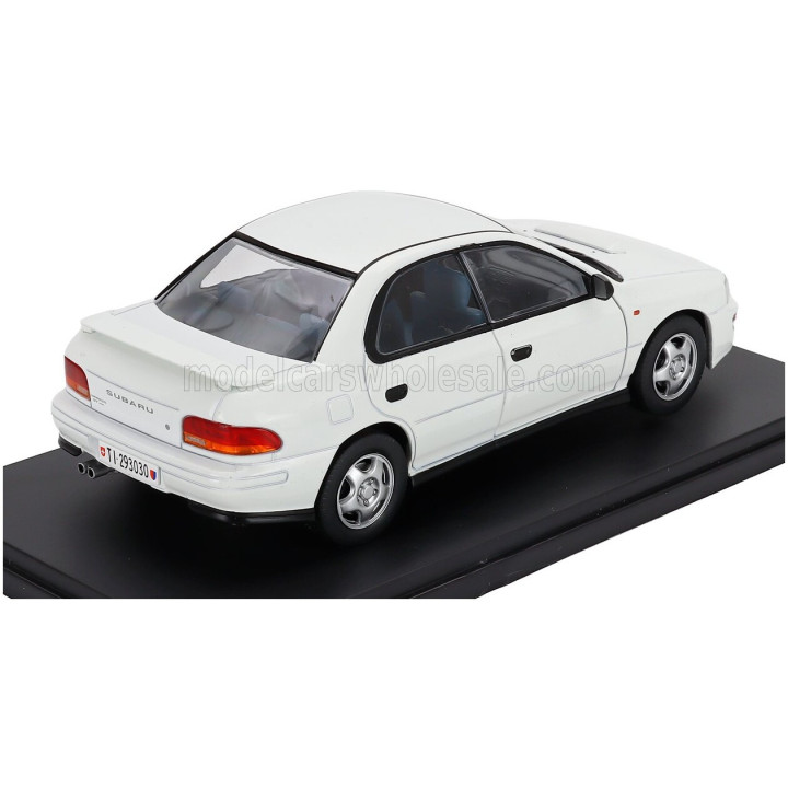 EDICOLA SUBARU IMPREZA GT 4WD 1996 - CON VETRINA - WITH SHOWCASE - WHITE 1/24