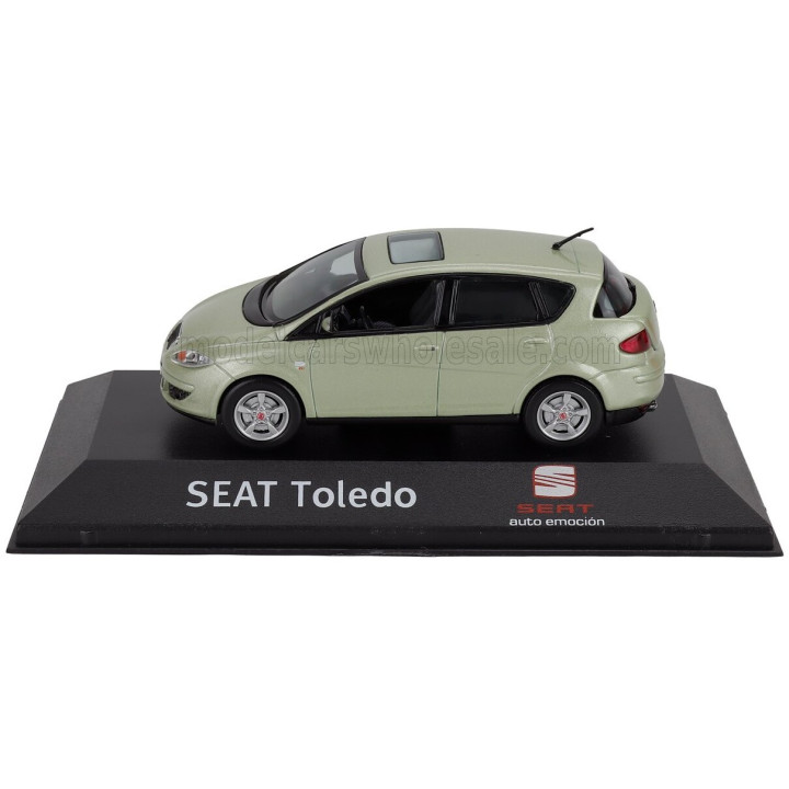 EDICOLA SEAT TOLEDO 2004 - VERY LIGHT GREEN MET 1/43