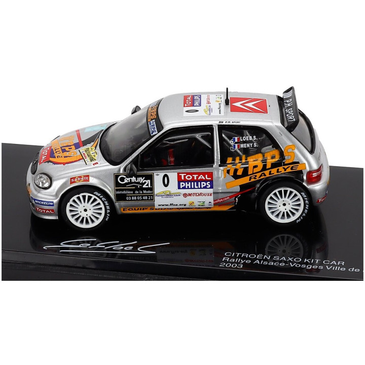 EDICOLA CITROEN SAXO KIT CAR N 0 RALLY ALSACE VOSGES VILLE DE MULTHOUSELOEB 2003 SEBASTIEN LOEB - SEVERINE MENY - CON VETRINA
