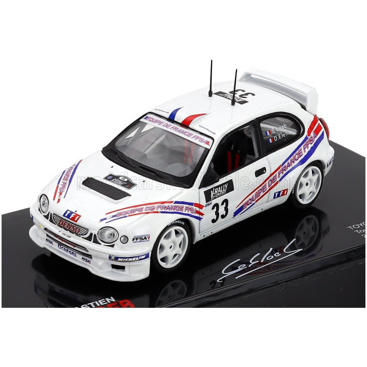 EDICOLA TOYOTA COROLLA WRC N 33 RALLY TOUR DE CORSE 2000 SEBASTIEN LOEB - DANIEL ELENA - CON VETRINA - WITH SHOWCASE - WHITE