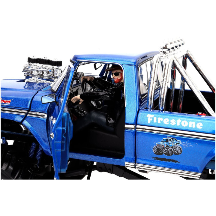 GREENLIGHT FORD USA F-250 PICK-UP MONSTER TRUCK BIGFOOT 1974 WITH BOB CHANDLER FIGURE - BLUE 1/18