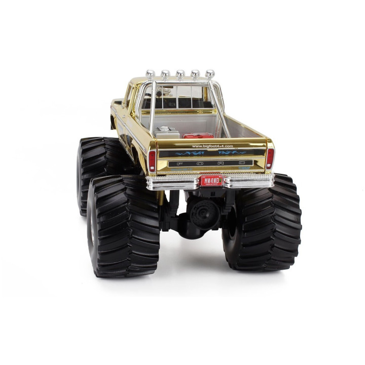GREENLIGHT FORD USA F-150 MONSTER TRUCK - BIG FOOT N 1 - BOB CHANDLER FIGURE 1979 - GOLD SILVER 1/18