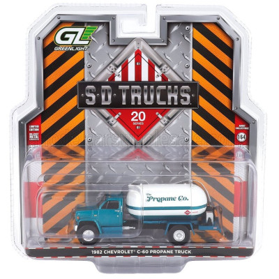 GREENLIGHT CHEVROLET C-60 TANKER TRUCK PROPANE 1982 - GREEN WHITE 1/64