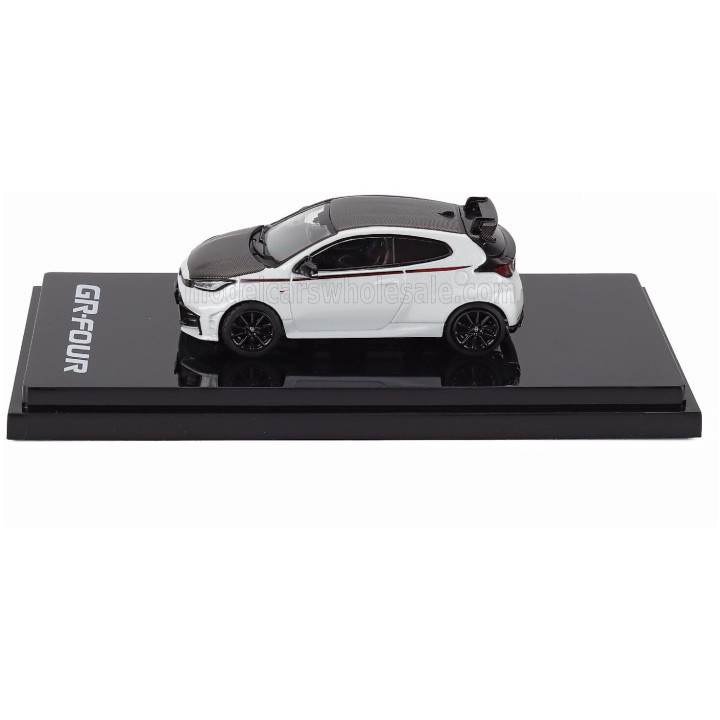 IGNITION MODEL TOYOTA YARIS GR RZ HIGH PERFORMANCE 2024 - WHITE GREY MET 1/64