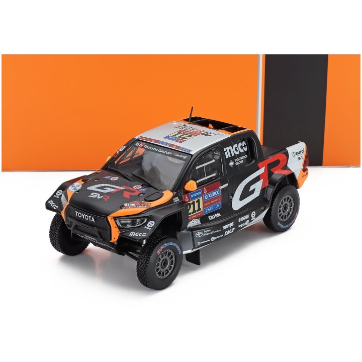 IXO MODELS TOYOTA HILUX GR DKR EVO T1+ TEAM GAZOO RACING N 211 RALLY DAKAR 2025 HENK LATEGAN - BRETT CUMMINGS - BLACK 1/43