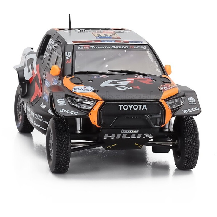 IXO MODELS TOYOTA HILUX GR DKR EVO T1+ TEAM GAZOO RACING N 211 RALLY DAKAR 2025 HENK LATEGAN - BRETT CUMMINGS - BLACK 1/43