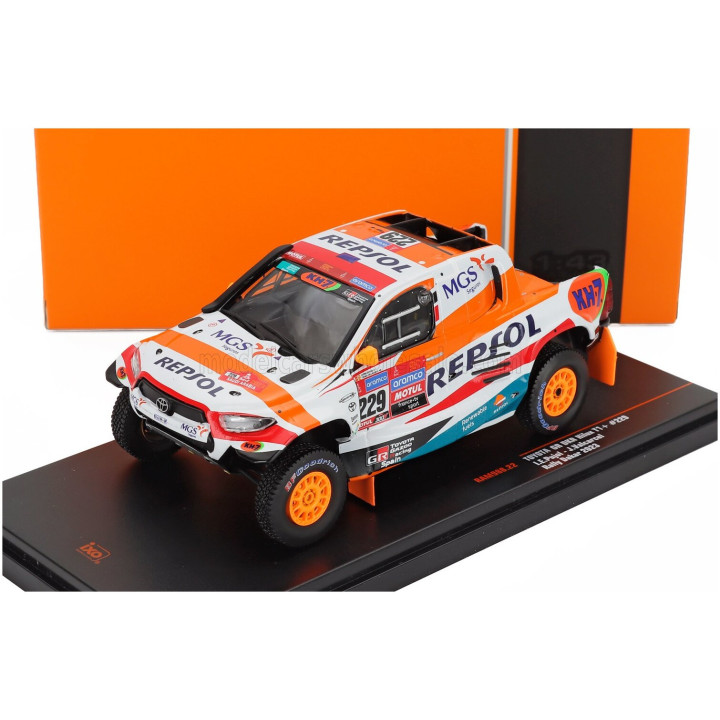 IXO MODELS TOYOTA HILUX PICK-UP GR DKR TEAM OVERDRIVE TOYOTA REPSOL N 299 RALLY DAKAR 2022 CHABOT RONAN - GILLES PILLOT - WHITE