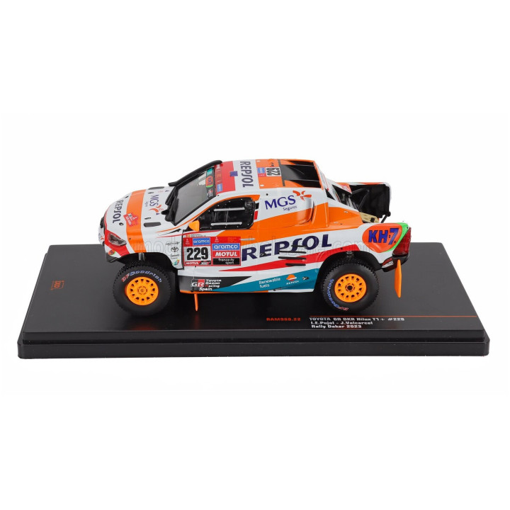 IXO MODELS TOYOTA HILUX PICK-UP GR DKR TEAM OVERDRIVE TOYOTA REPSOL N 299 RALLY DAKAR 2022 CHABOT RONAN - GILLES PILLOT - WHITE