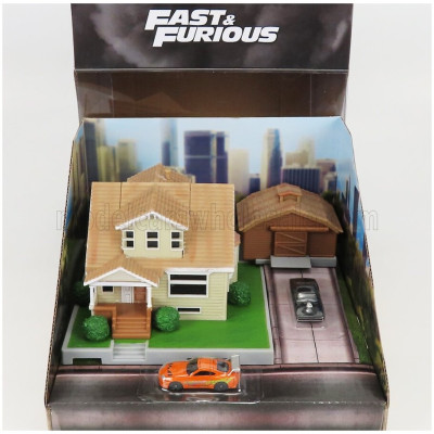 JADA ACCESSORIES DIORAMA 2X CARS WITH TORETTO'S HOUSE - FAST & FURIOUS - VARIOUS 1/100