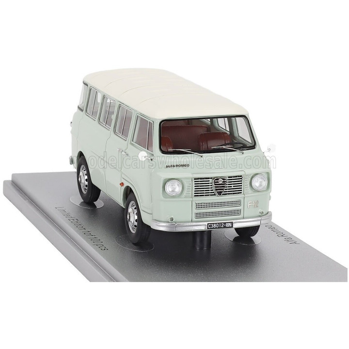 KESS MODEL ALFA ROMEO F-12 MINIBUS 1-SERIES 1967 - VERY LIGHT GREEN WHITE 1/43