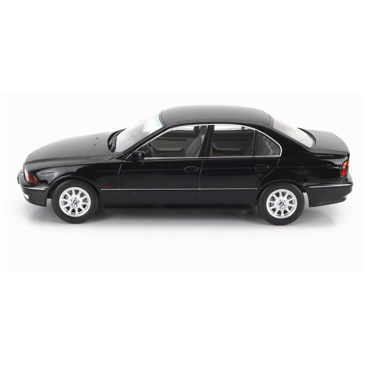 KK SCALE BMW 5-SERIES 528i (E39) SEDAN 1995 - BLACK 1/18