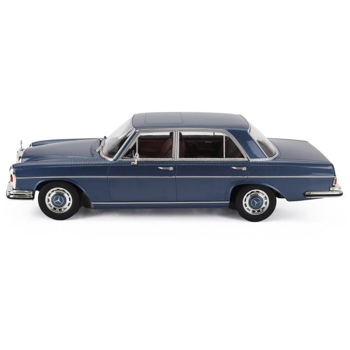 KK SCALE MERCEDES BENZ S-CLASS 300SEL 6.3 (W109) 1967-1972 - BLUE MET 1/18