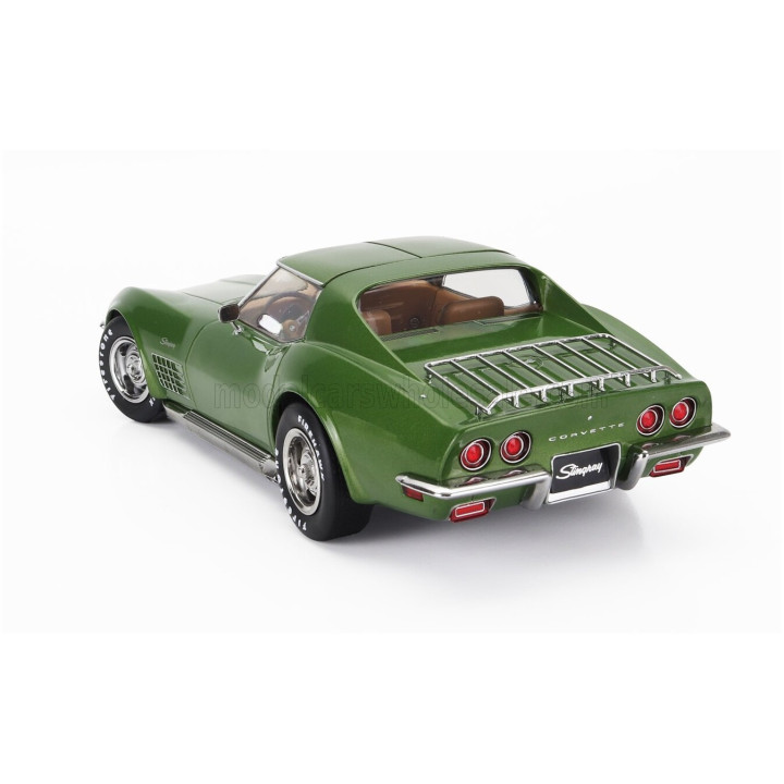 KK SCALE CHEVROLET CORVETTE C3 1972 - WITH REMOVABLE ROOF PARTS - GREEN 1/18