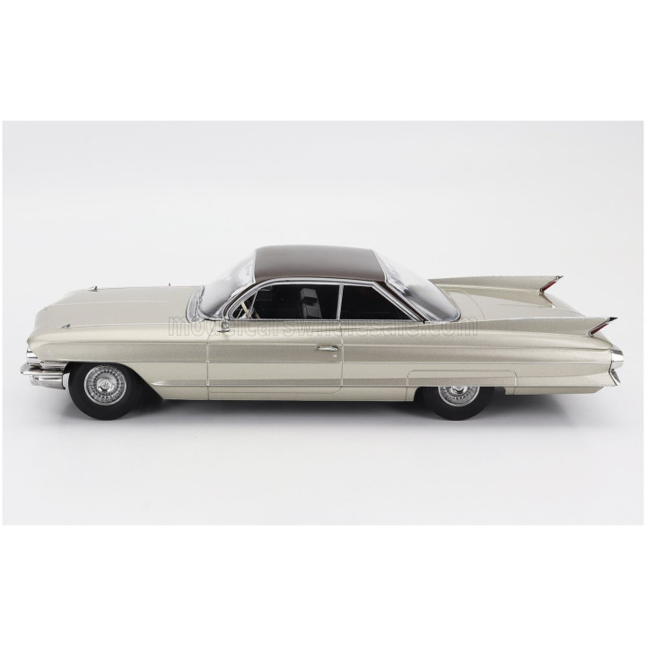 KK SCALE CADILLAC SERIES 62 COUPE DEVILLE 1961 - BEIGE BROWN 1/18