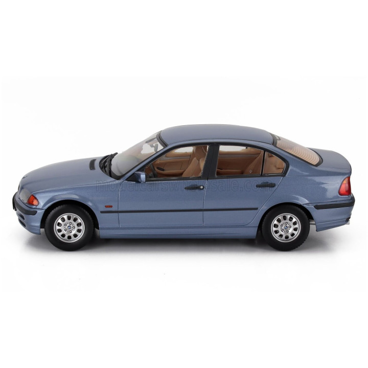 KK SCALE BMW 3-SERIES (E46) 1999 - LIGHT BLUE MET 1/18