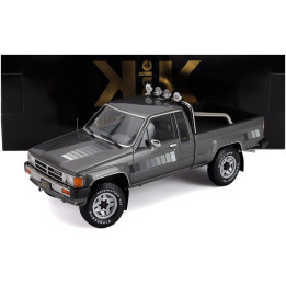 KK SCALE TOYOTA HILUX PICK-UP TRUCK XTRA CAB 4x4 1985 - GREY 1/18