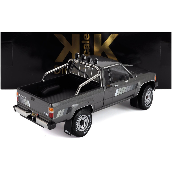 KK SCALE TOYOTA HILUX PICK-UP TRUCK XTRA CAB 4x4 1985 - GREY 1/18