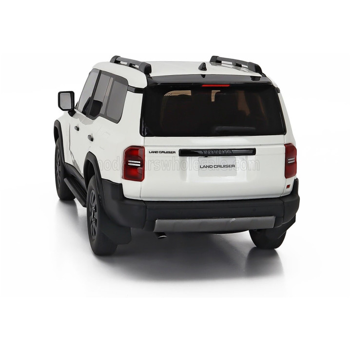 KYOSHO TOYOTA LAND CRUISER 250 2024 - WHITE 1/18
