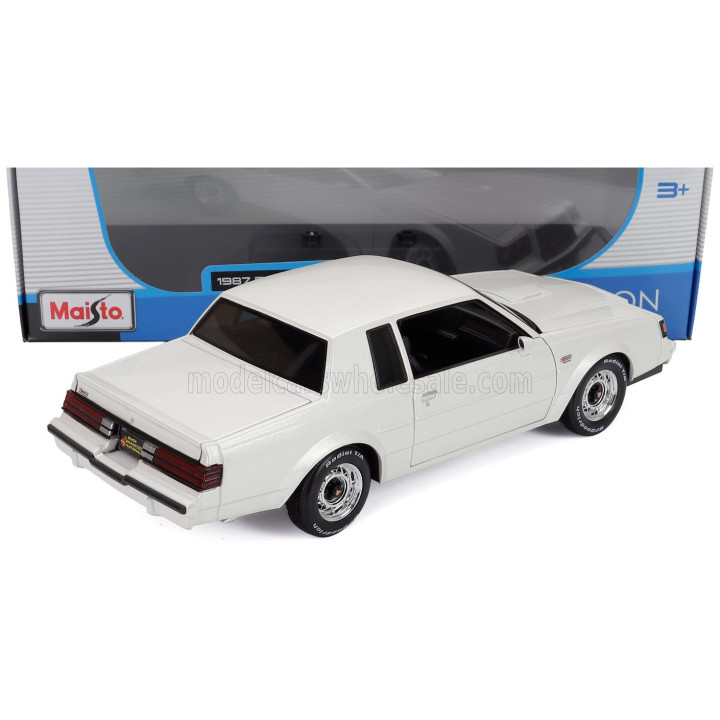 MAISTO BUICK GRAND NATIONAL 1987 - WHITE 1/18