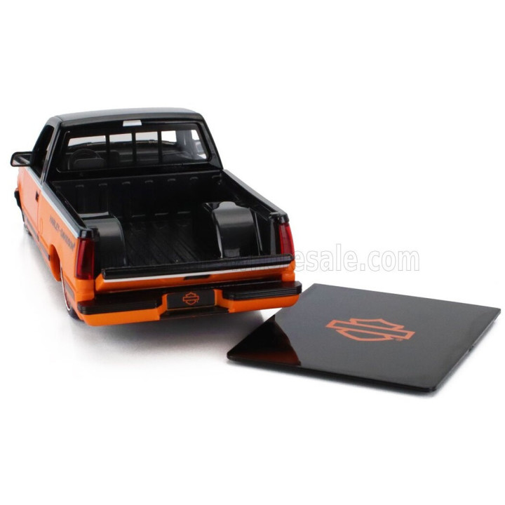 MAISTO CHEVROLET 454 SS PICK-UP HARLEY DAVIDSON 1993 - ORANGE BLACK 1/24