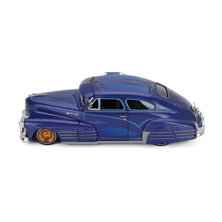 MAISTO CHEVROLET FLEETLINE AEROSEDAN CUSTOM 1948 - BLUE 1/24