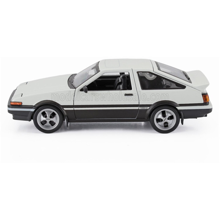 MAISTO TOYOTA SPRINTER TRUENO AE86 1979 - WHITE BLACK 1/24