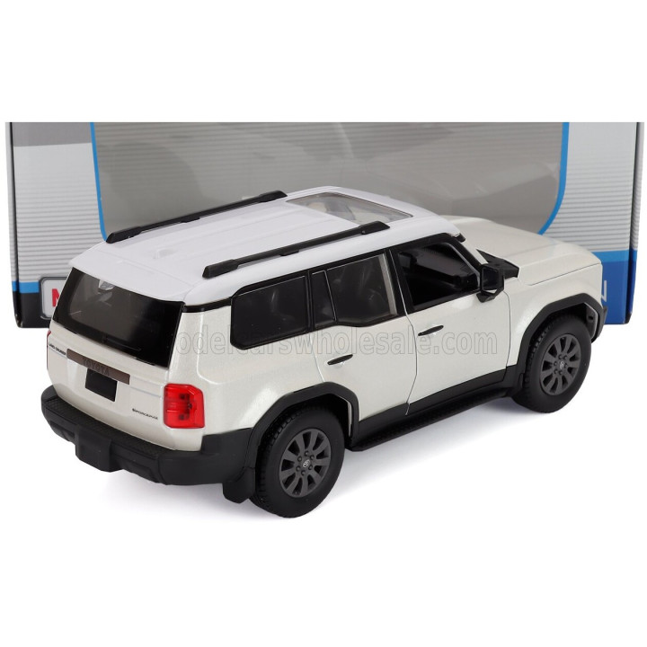 MAISTO TOYOTA LAND CRUISER 2024 - WHITE MET 1/24