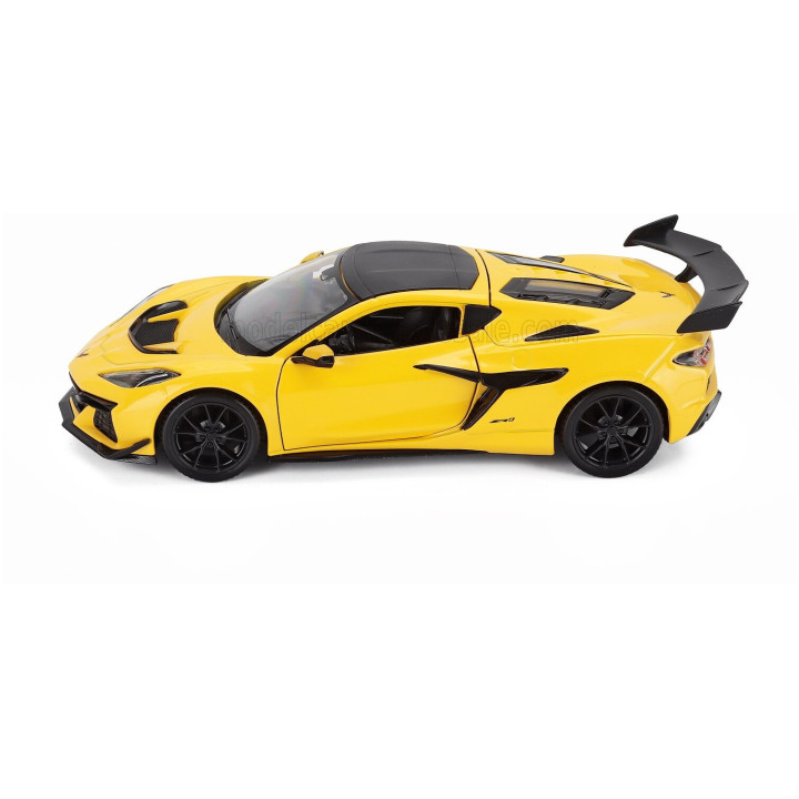 MAISTO CHEVROLET CORVETTE ZR1 COUPE 2025 - YELLOW MET 1/24