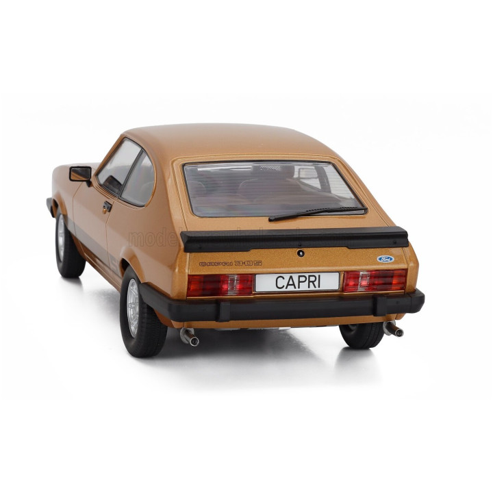 MCG FORD ENGLAND CAPRI MKIII COUPE 1978 - GOLD 1/18