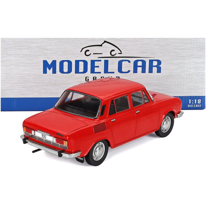 MCG ŠKODA 100 1969 - RED 1/18