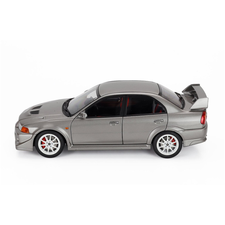 MOTORHELIX MITSUBISHI LANCER EVO VI GSR T.M.E. TOMMY MAKINEN EDITION 2000 - SILVER 1/18