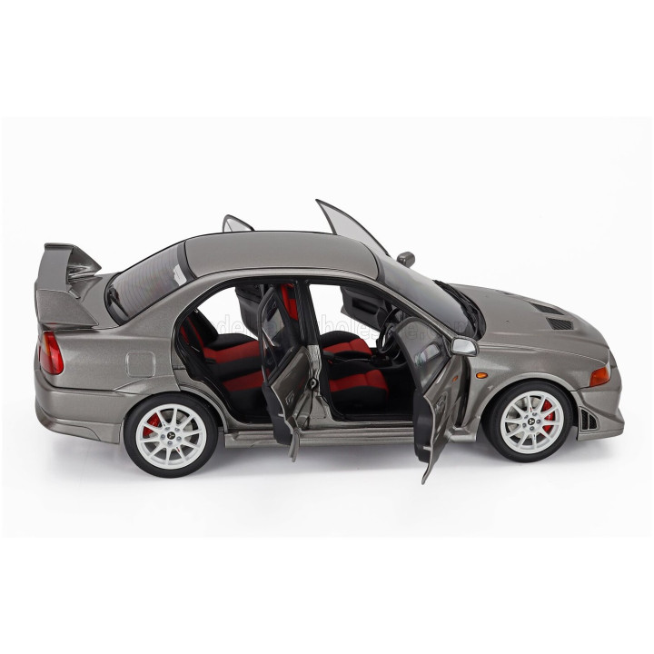 MOTORHELIX MITSUBISHI LANCER EVO VI GSR T.M.E. TOMMY MAKINEN EDITION 2000 - SILVER 1/18