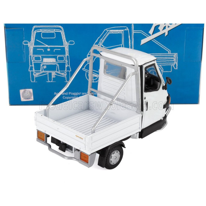 NEWRAY PIAGGIO APE 50 CROSS COUNTRY 1994 - WHITE BLACK 1/18