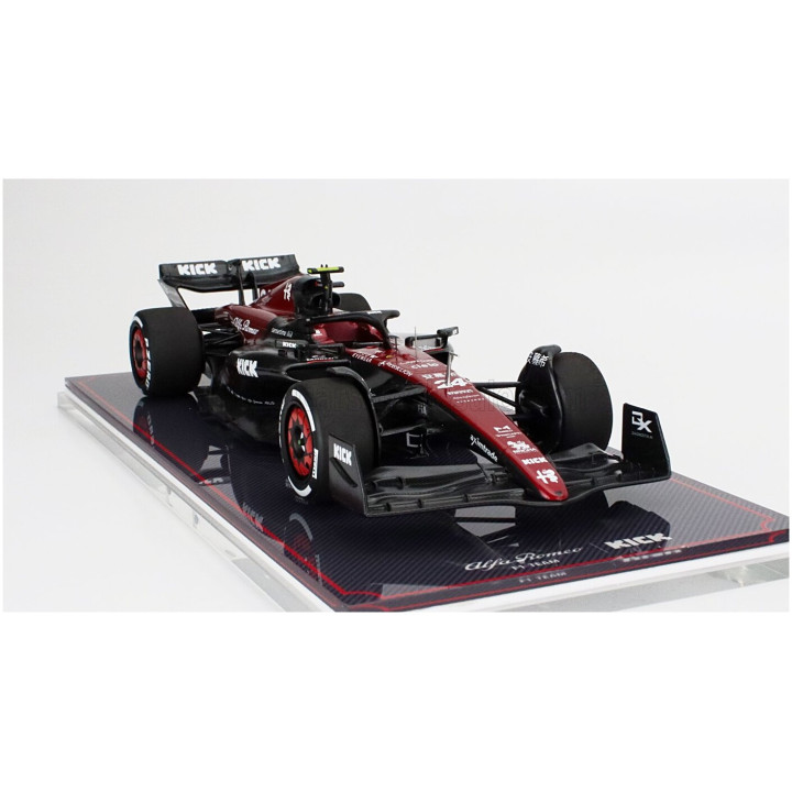 NZG ALFA ROMEO F1 C43 TEAM STAKE N 24 AUSTRALIAN GP 2023 ZHOU GUANYU - CON VETRINA - WITH SHOWCASE - BLACK RED 1/18