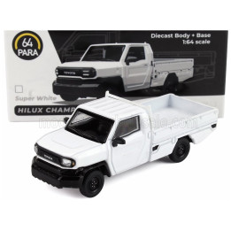 PARAGON MODELS TOYOTA HILUX PICK-UP CHAMP TAMARAW LHD 2025 - WHITE 1/64