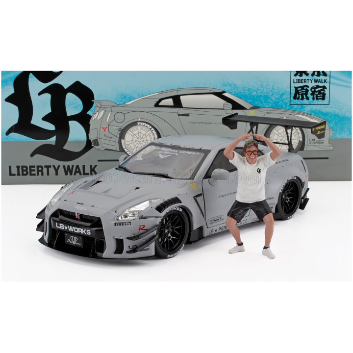 SOLIDO NISSAN GT-R (R35) TYPE 2 LIBERTY WALK LB WORKS COUPE WITH AMERICAN DIORAMA FIGURE 2018 - GREY 1/18